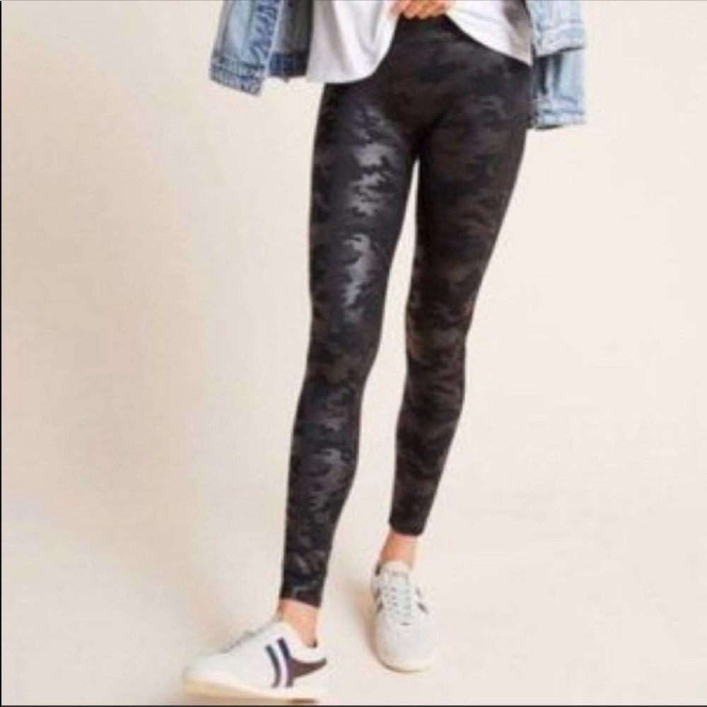 Stella Luce No Gym Collection High Waist Black Camo Leggings Size M